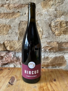 https://www.leboucetlatreille.fr/wp-content/uploads/2019/05/coteaux-du-lyonnais-hircus-rouge.jpg